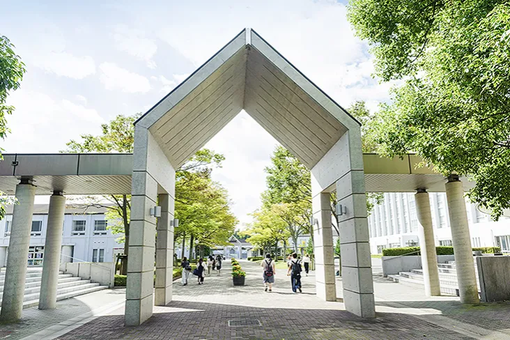 キャンパス校舎